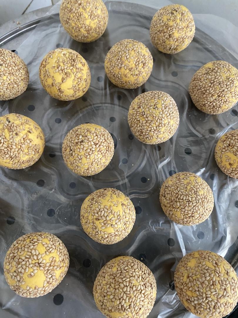 芝士夹心南瓜麻团