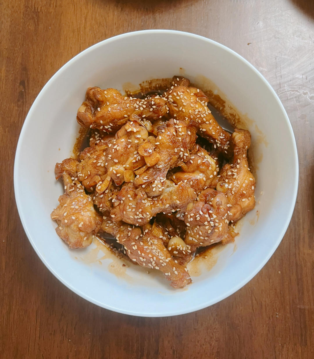 好吃到舔手指的「蒜香蜜汁鸡翅根」👍