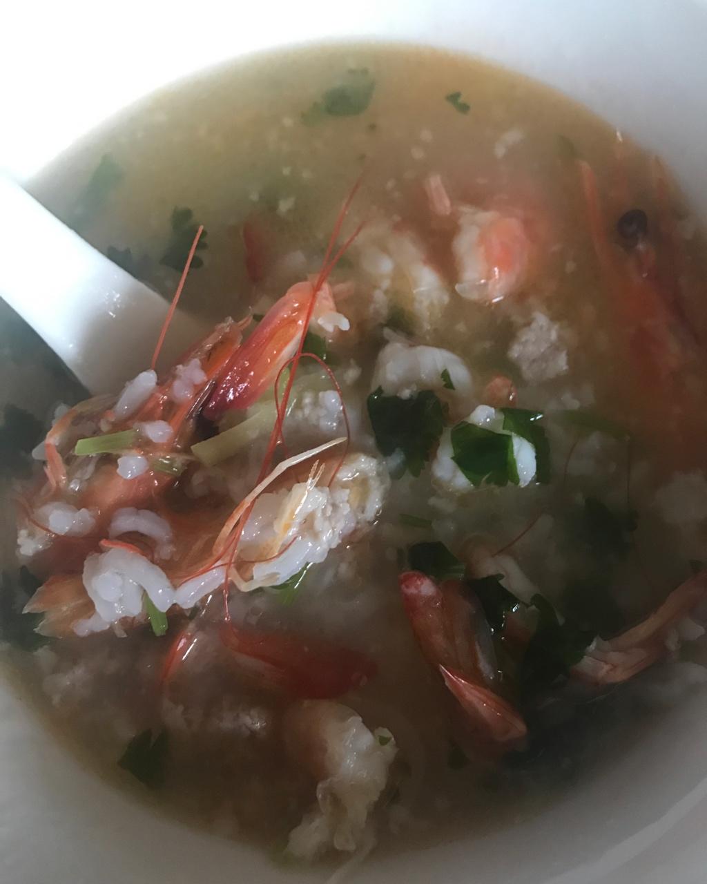 鲜虾砂锅粥