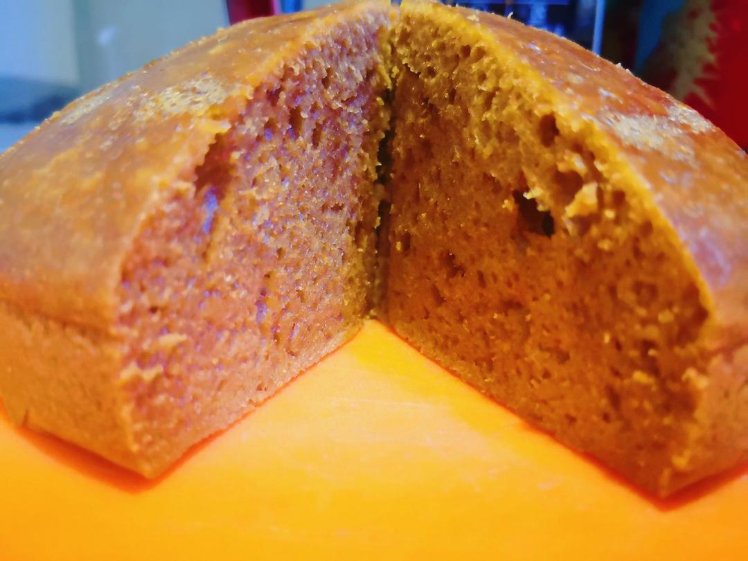 蒸马拉糕，3分钟拌好面糊上锅一蒸，又软又香，比蛋糕可简单多了