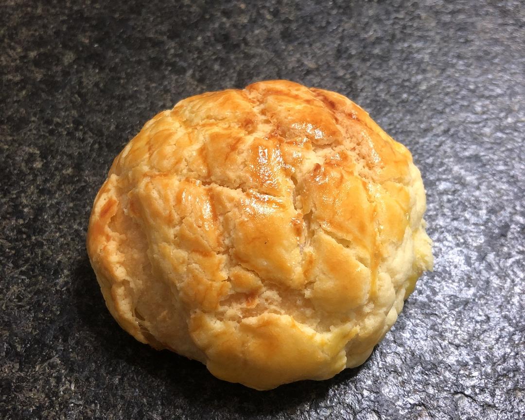 松软酥脆菠萝包