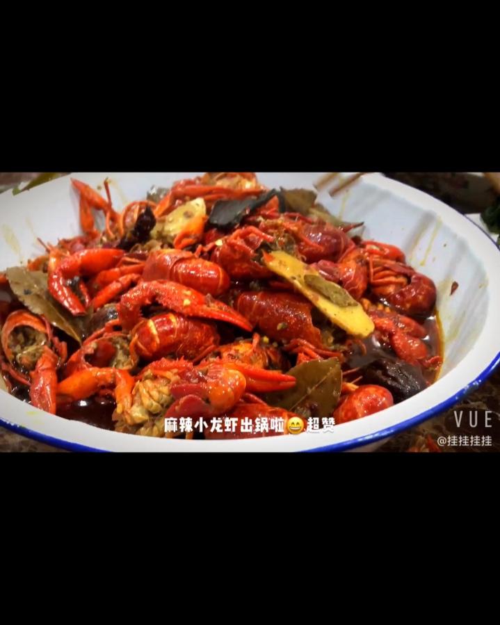 香辣汁小龙虾