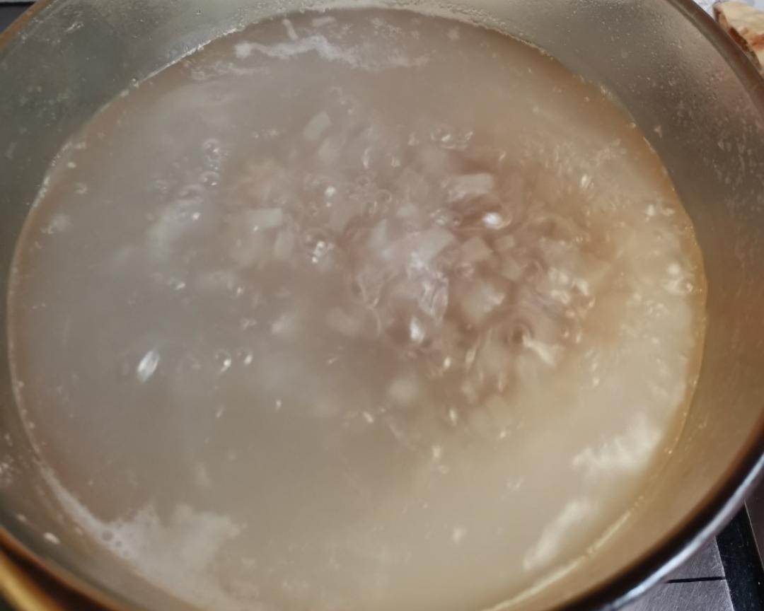 东北肉皮冻的做法 步骤5