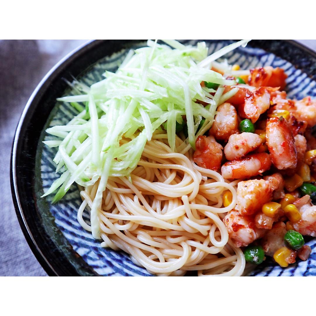 三色炒虾仁