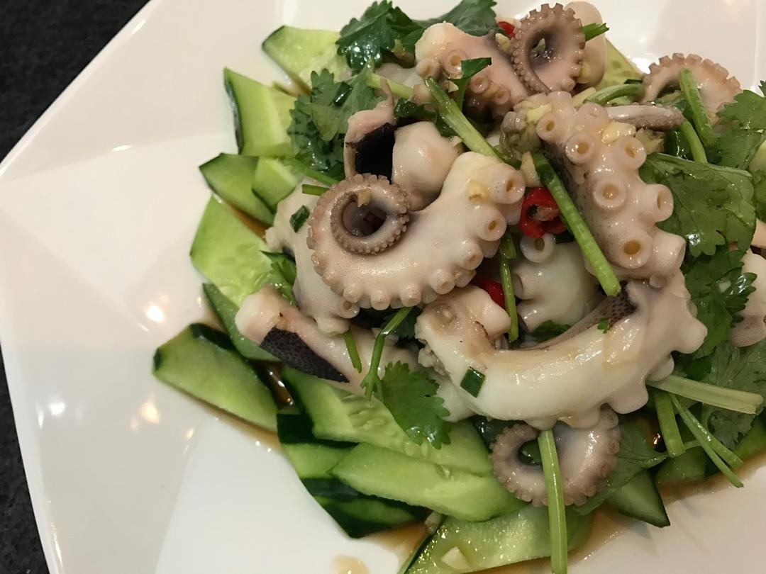 不完美的完美l做的凉拌章鱼