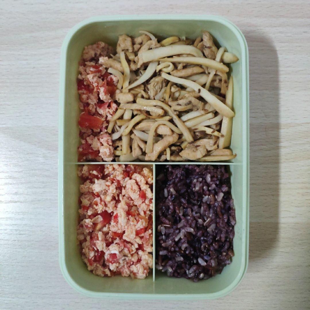 低卡减脂瘦身餐——杏鲍菇煎炒鸡胸肉