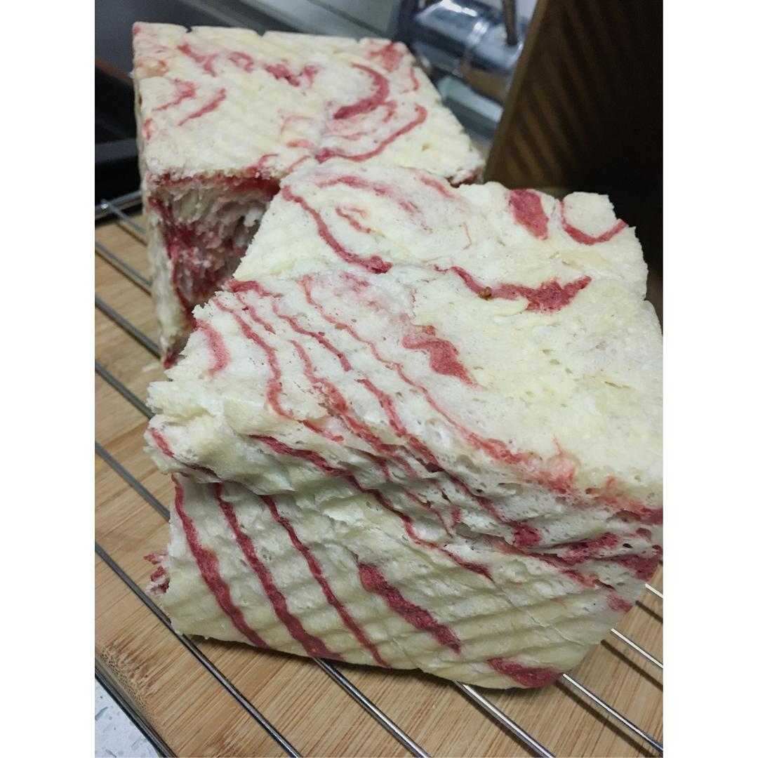 粉红大理石吐司~天然酵种(波兰种)