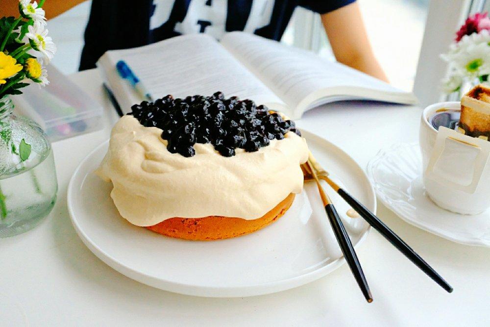 黑糖珍珠爆浆蛋糕