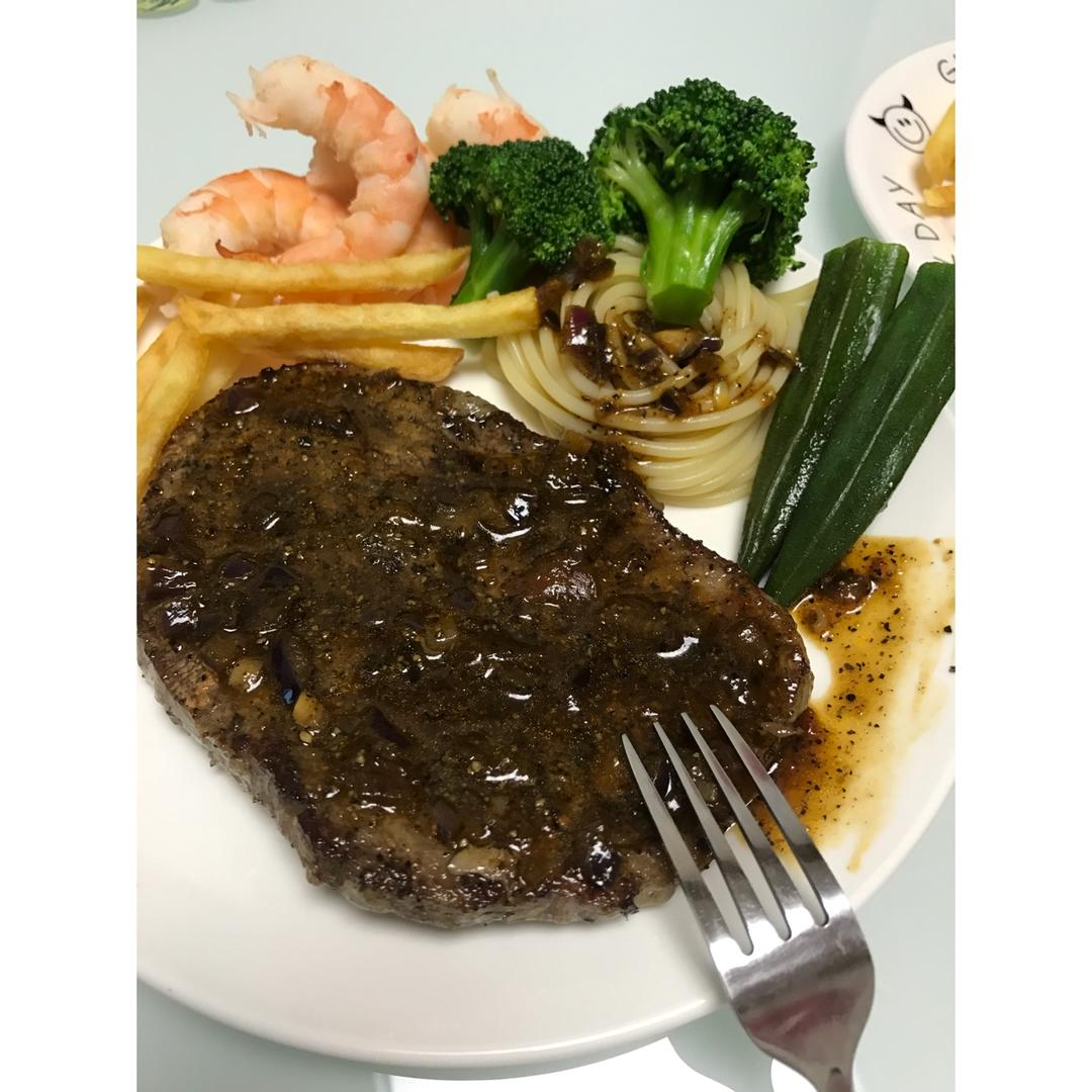 黑椒牛排