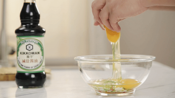 海苔厚蛋烧-萬字酱油的做法 步骤3