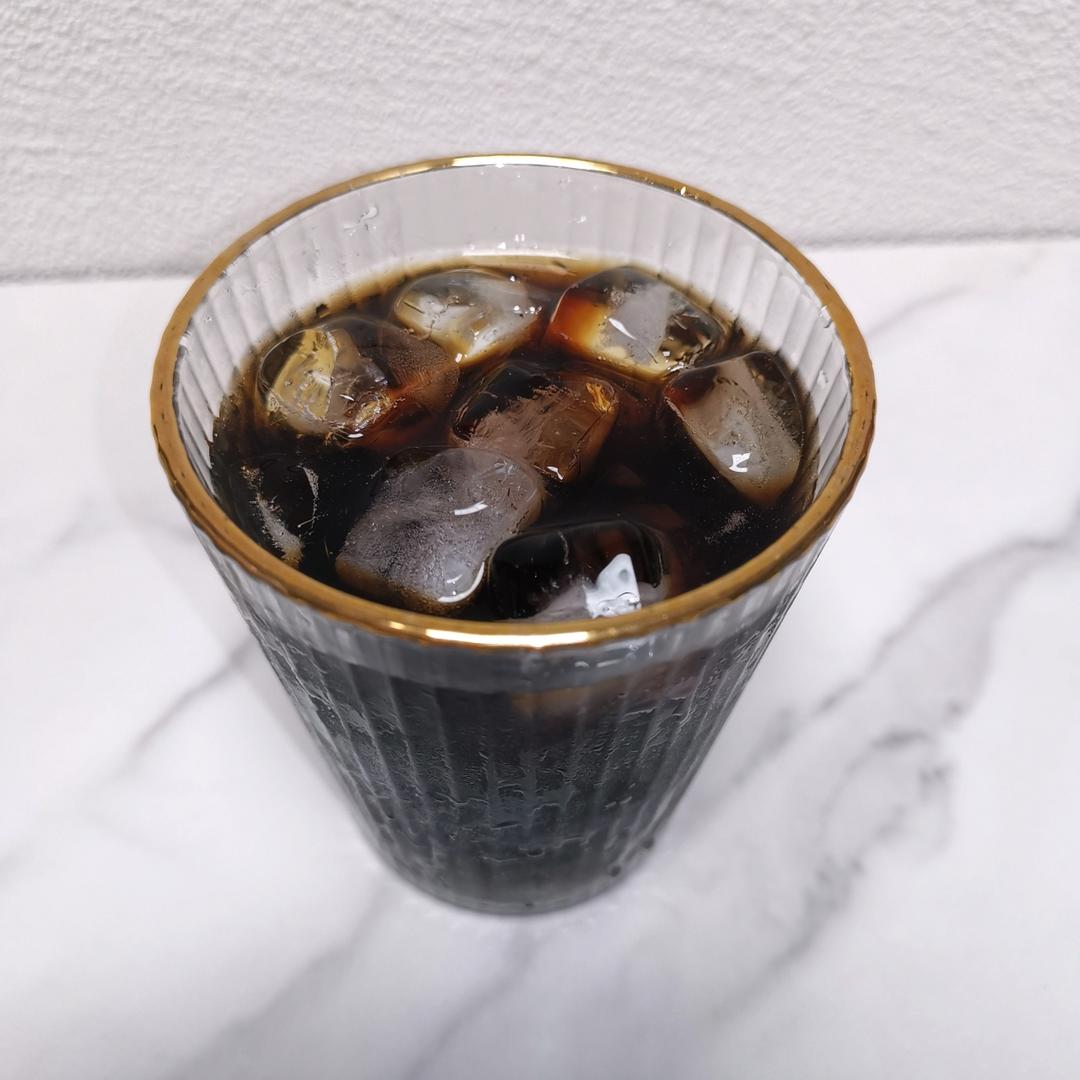 薄荷气泡冰美式