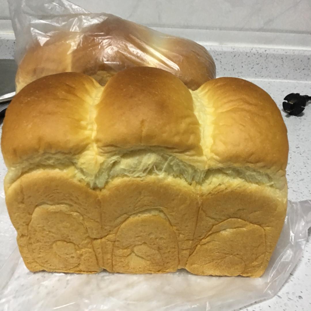 微咸味奶油吐司