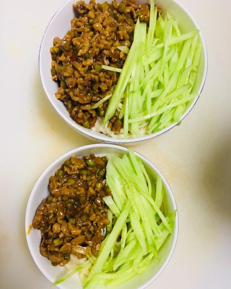 炸酱面
