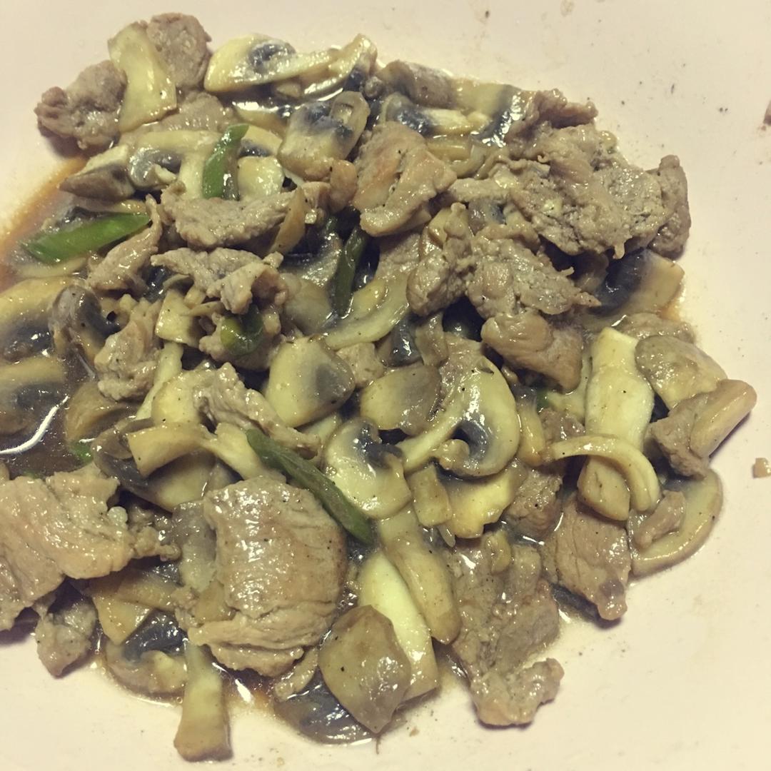 口蘑炒肉片