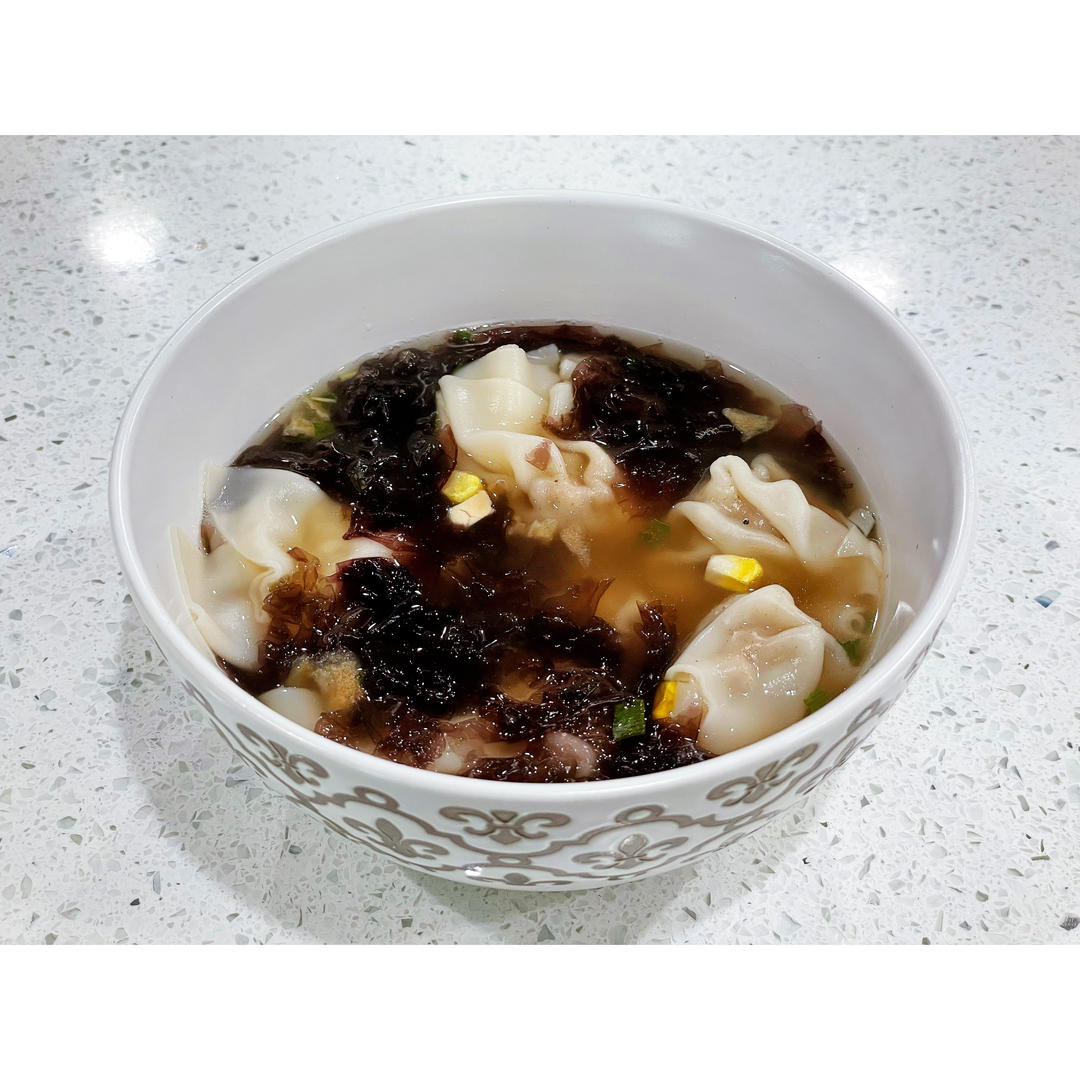鸡汤馄饨（附鸡汤做法）