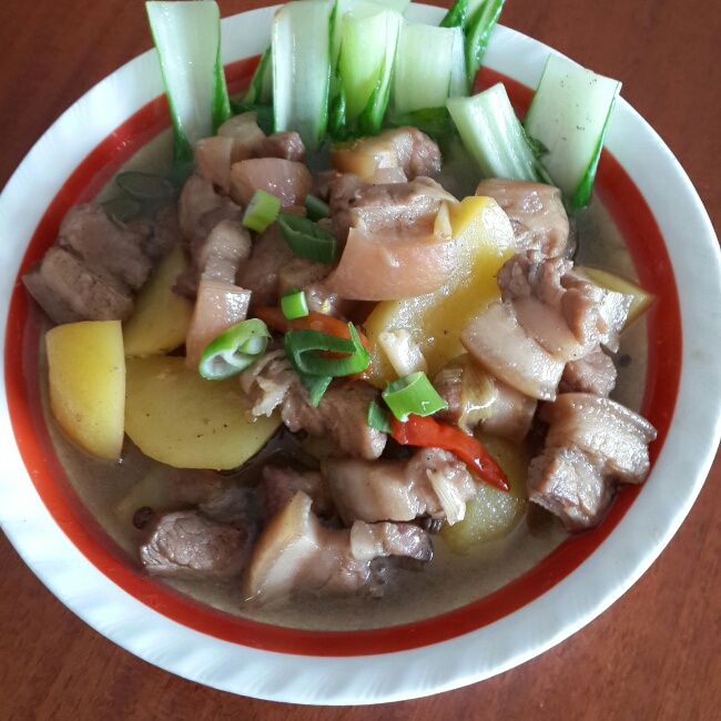 土豆烧肉