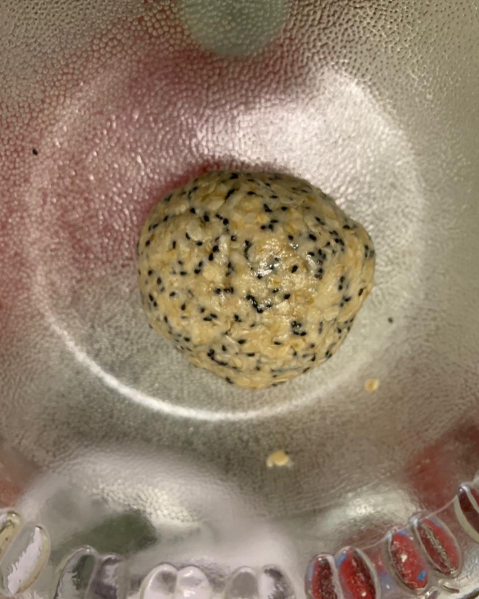 素食:有机燕麦芝麻大饼干