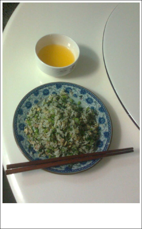 荠菜海带蛋炒饭