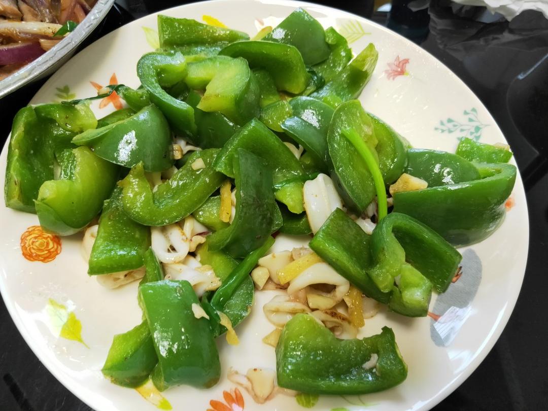 青椒炒鱿鱼