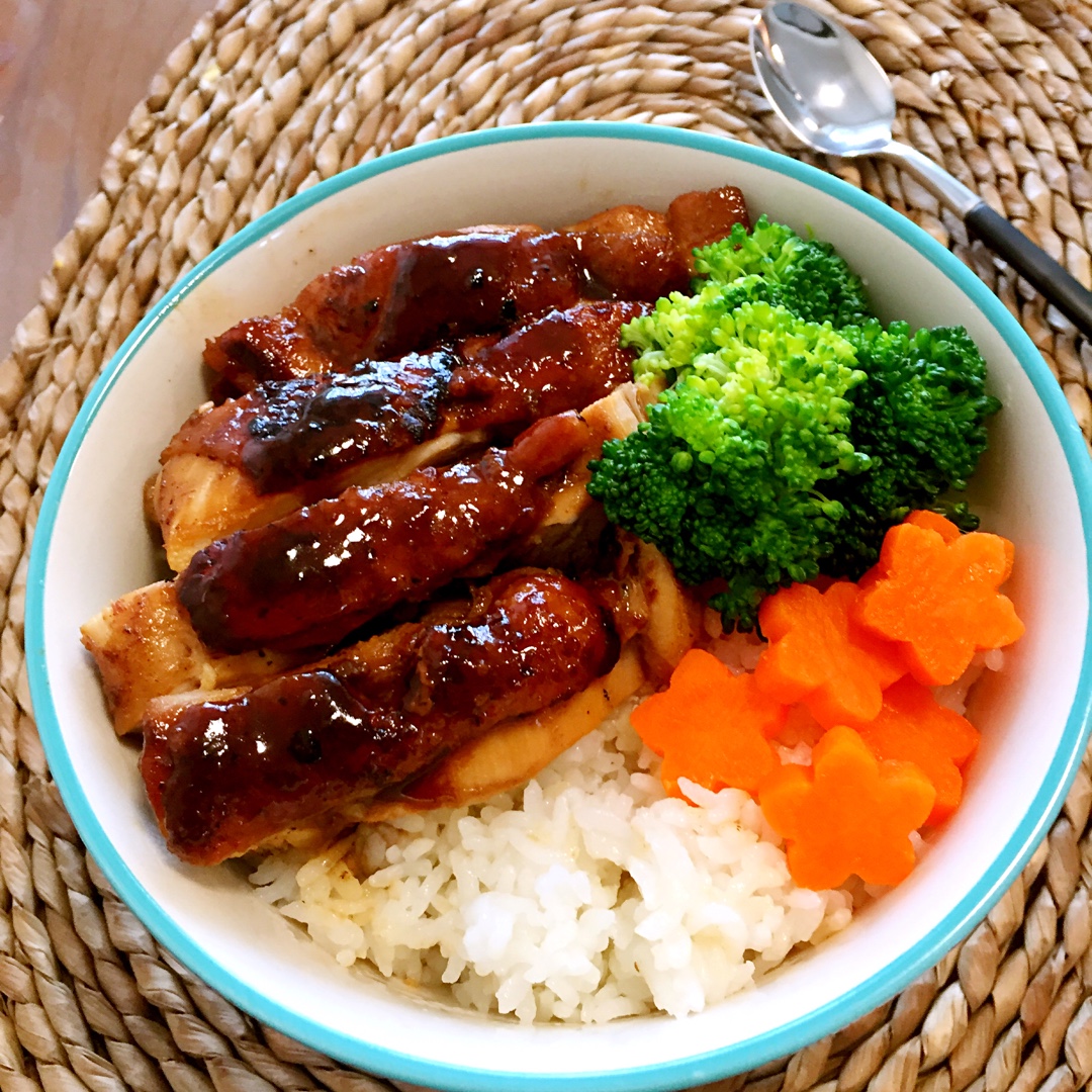 照烧鸡腿饭