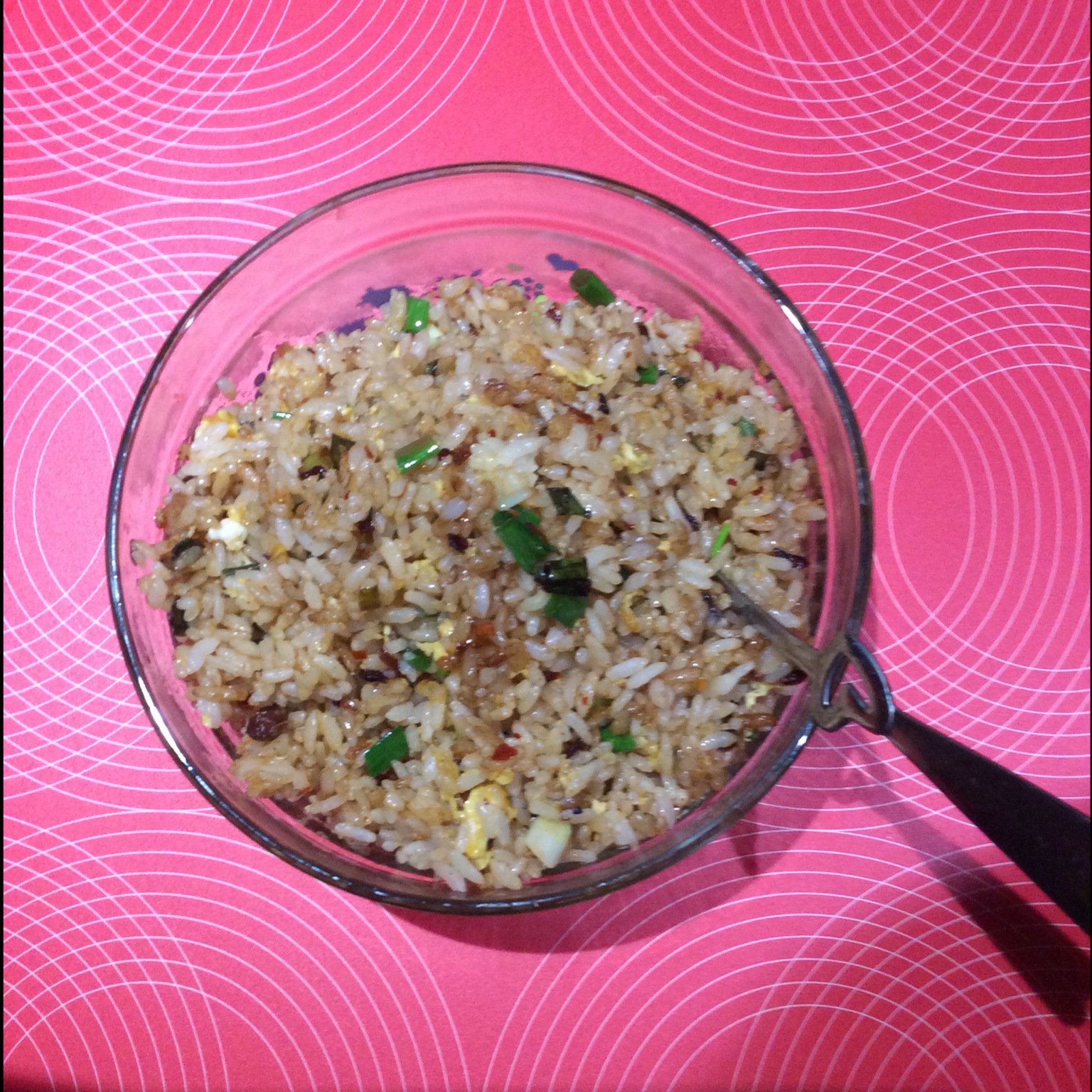 据说是 正宗酱油炒饭