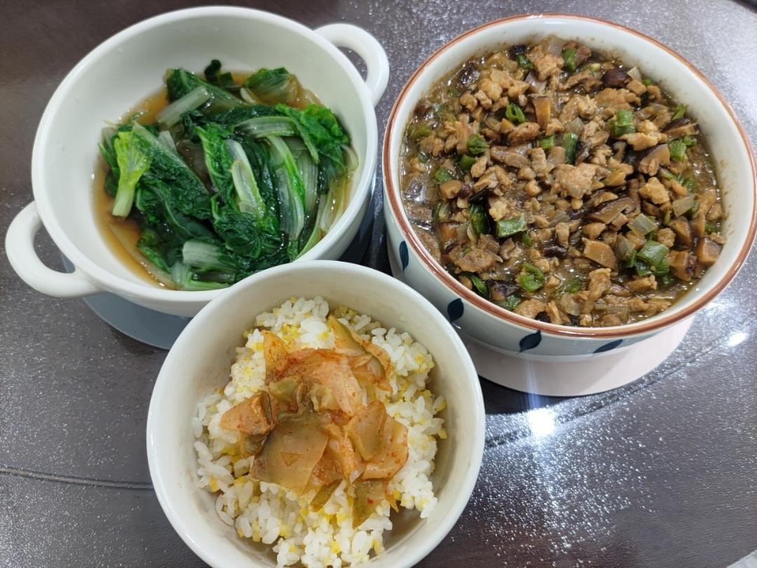 鸡蛋抱豆腐