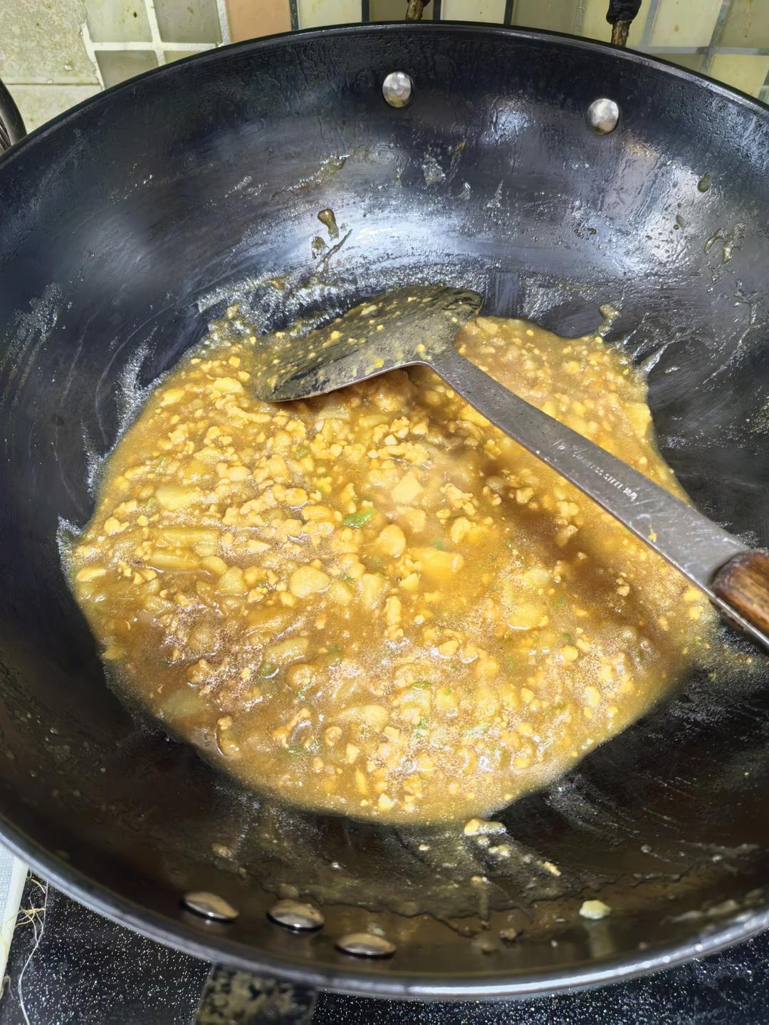 大人小孩爱吃的土豆泥拌面