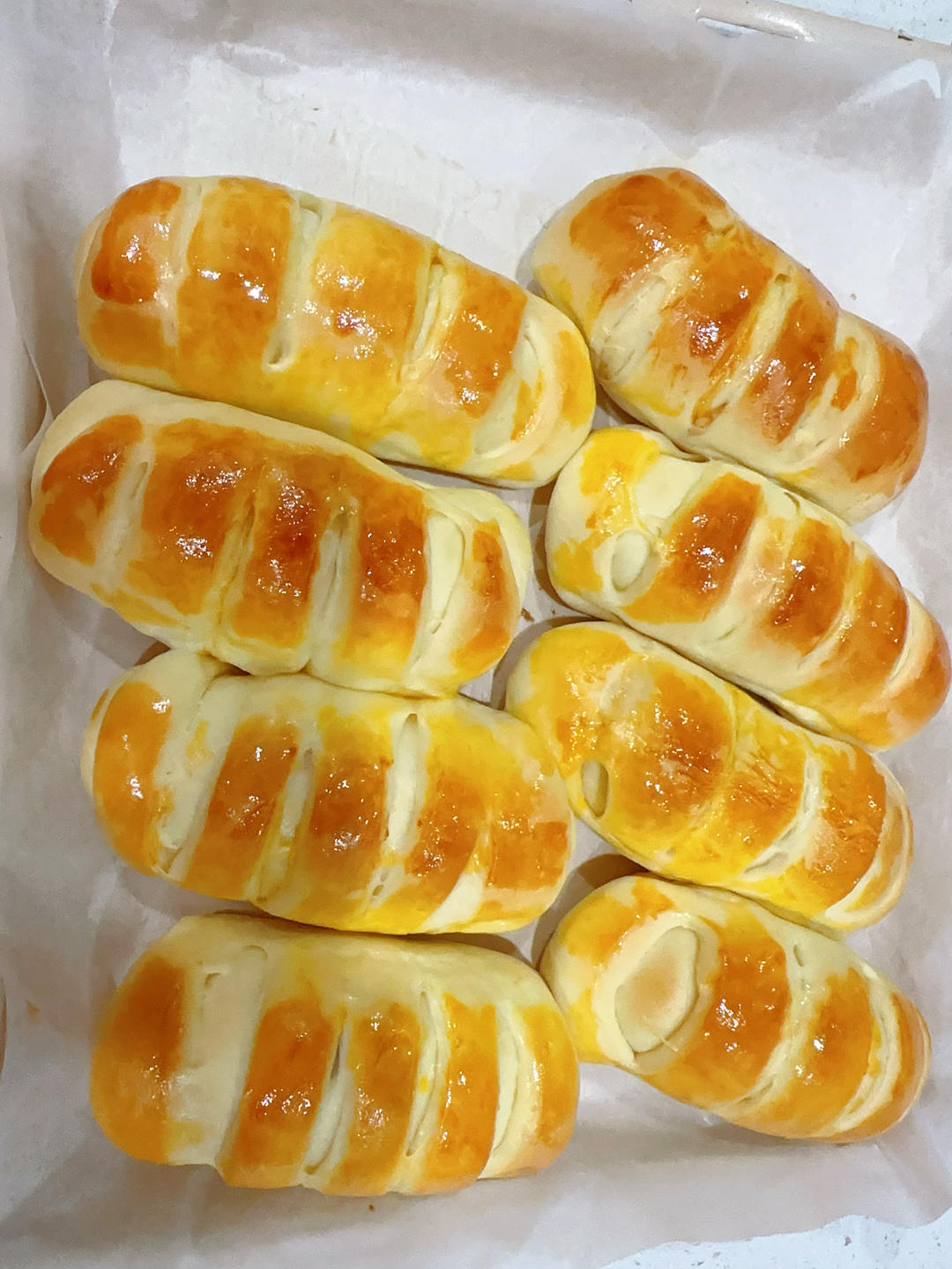 肉松肠仔包