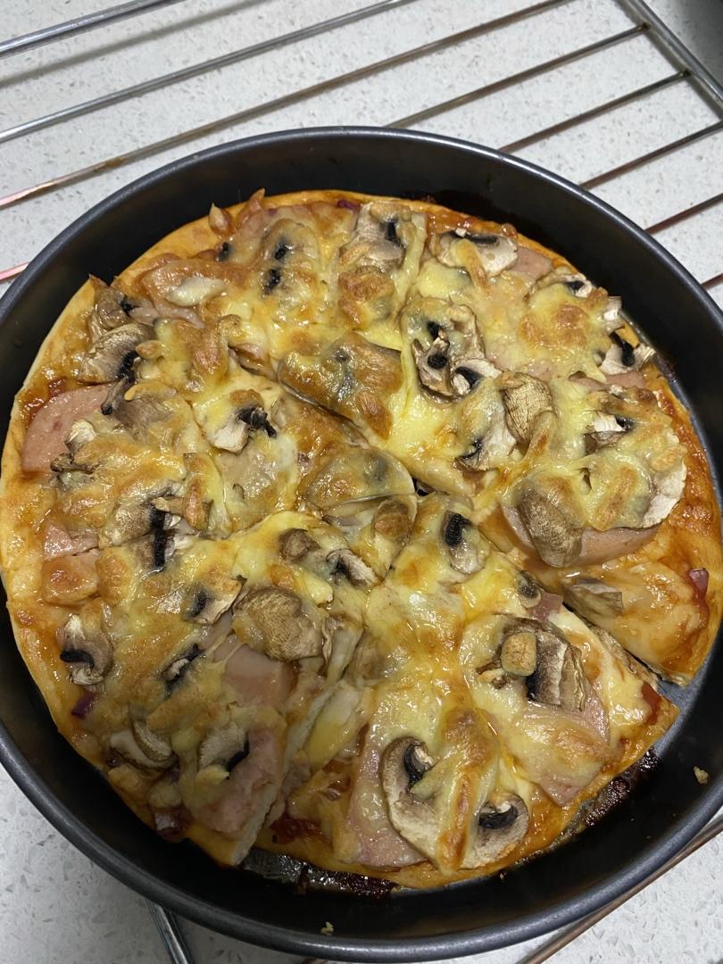 8寸纯手工什锦披萨