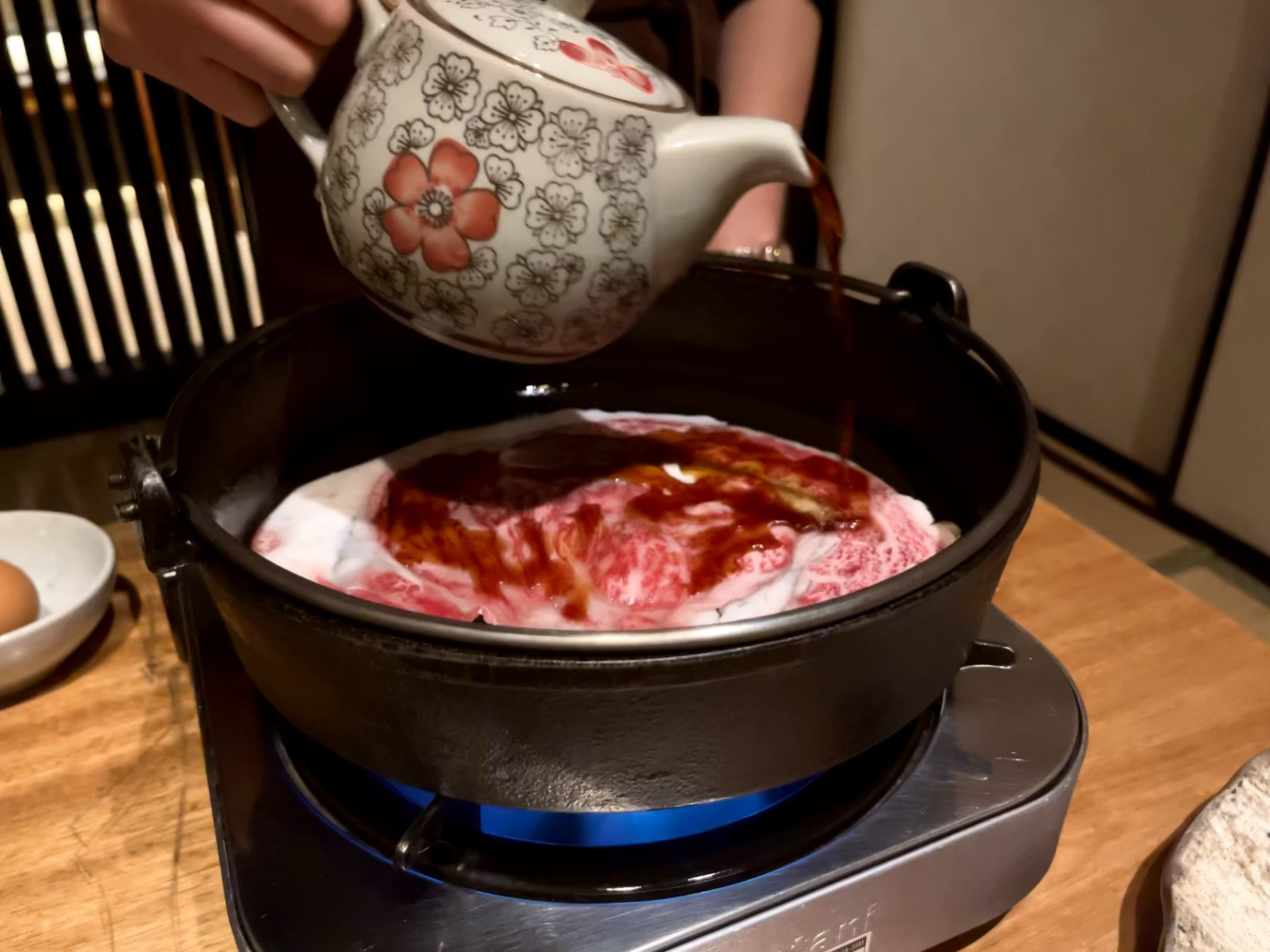 「关西寿喜烧」附赠DLC寿喜锅肥牛盖饭的做法 步骤3