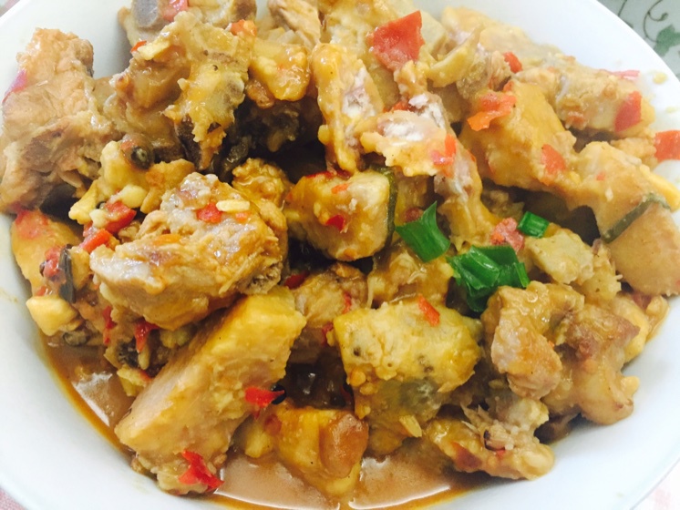 芋头烧排骨