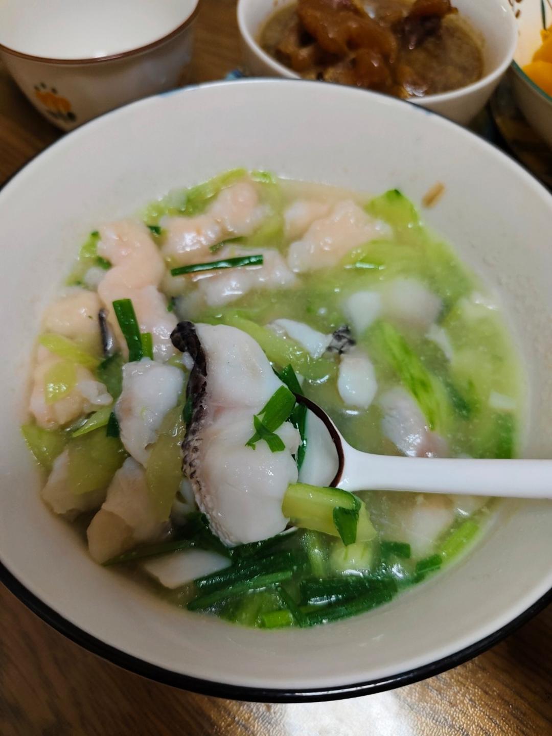 超清爽的虾滑鱼片汤