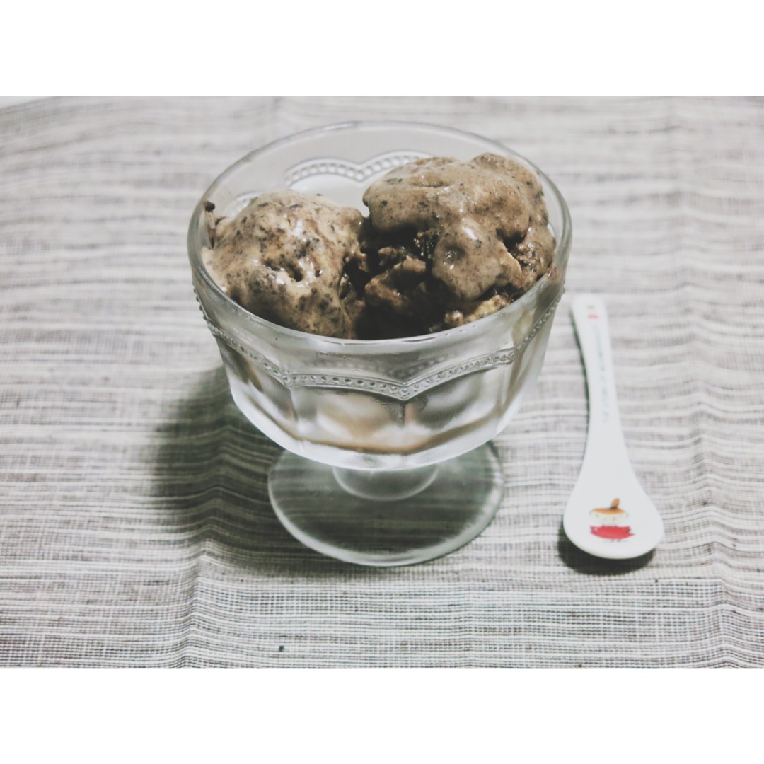 超级无敌好吃的奥利奥牛奶雪糕！！