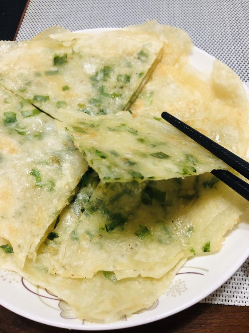 葱油饼（饺子皮版）