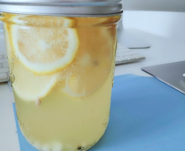蜂蜜柠檬苏打水的做法