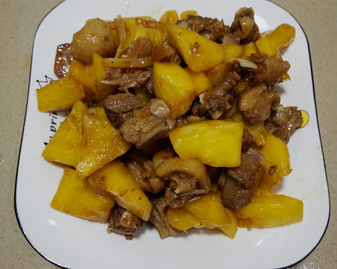 菠萝鸭