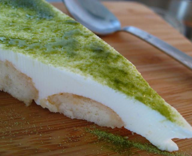 （免烤箱）轻乳酪蛋糕-绿野仙踪版的做法