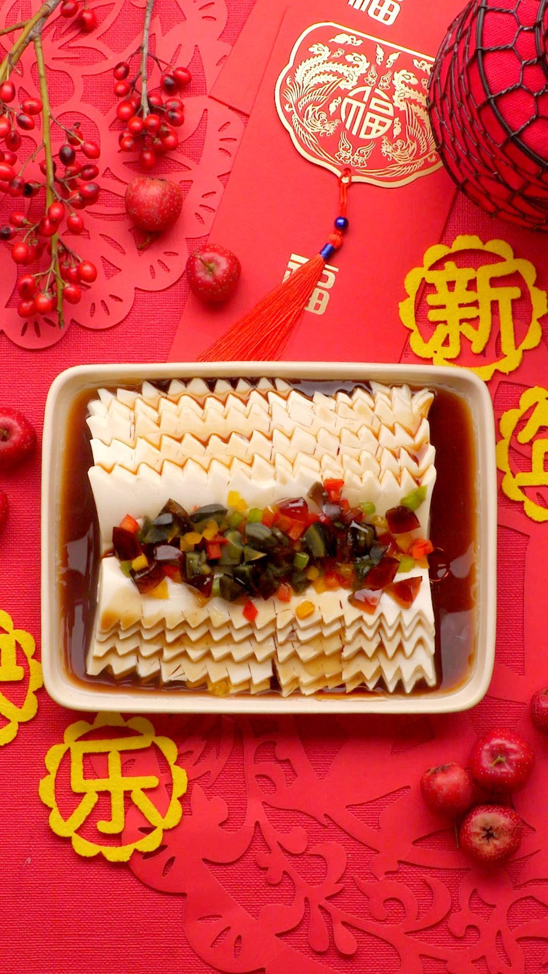 花式皮蛋豆腐的做法