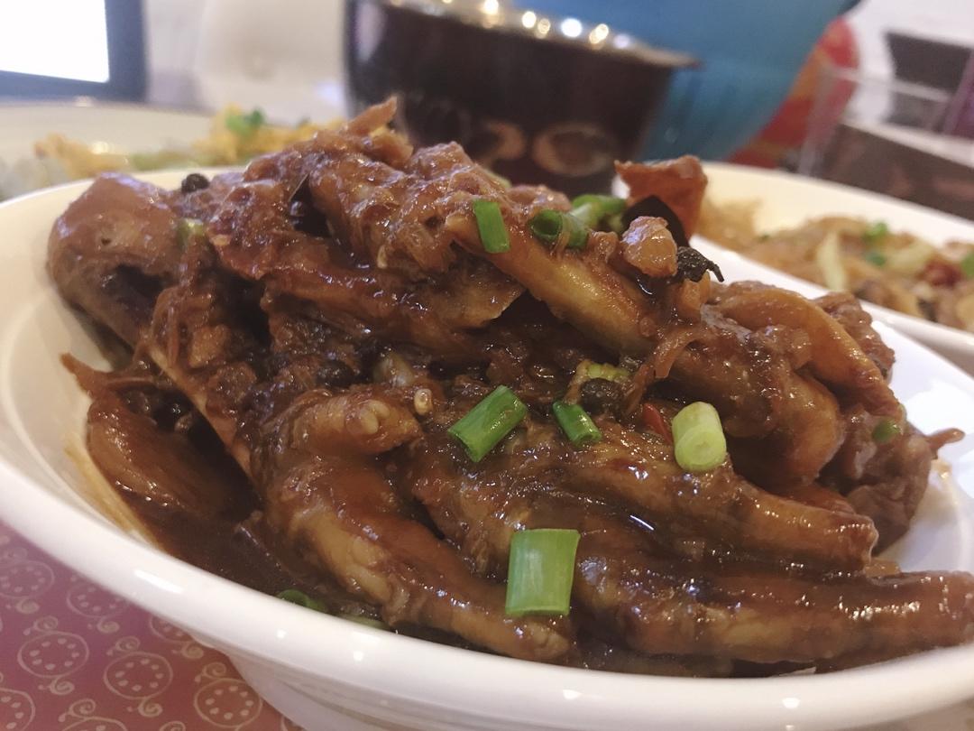 “销魂”卤鸡爪
