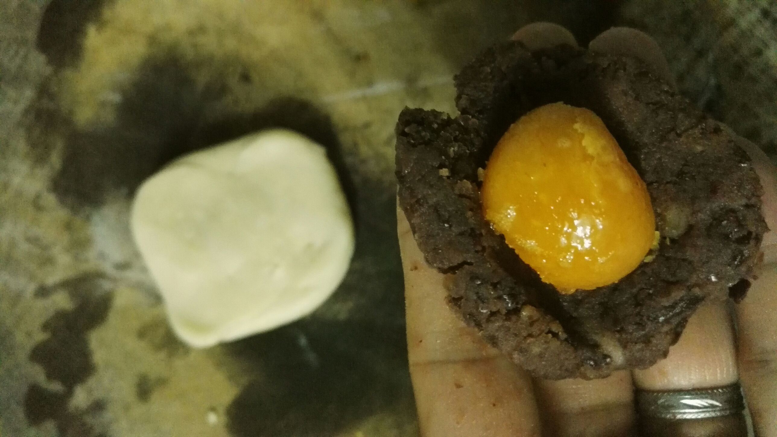 蛋黄酥(花生油版的做法 步骤6
