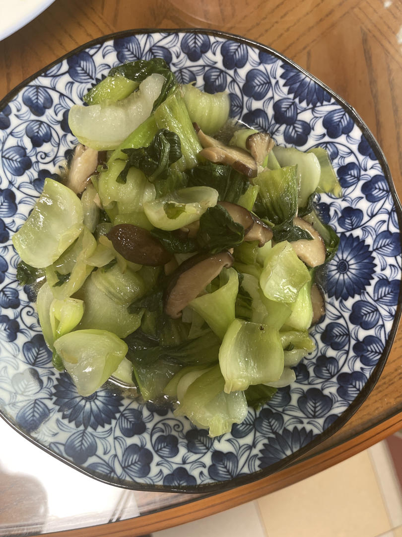 香菇油菜（简单快手）