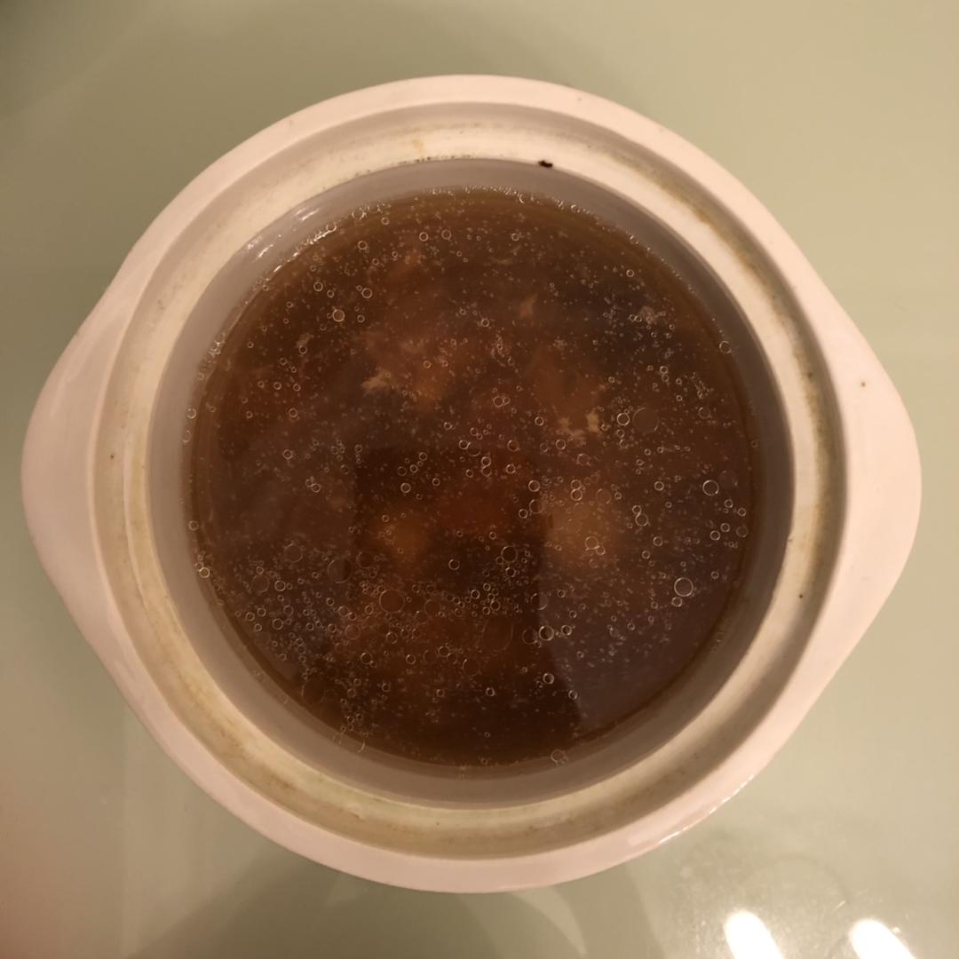 桂圆枸杞瘦肉汤