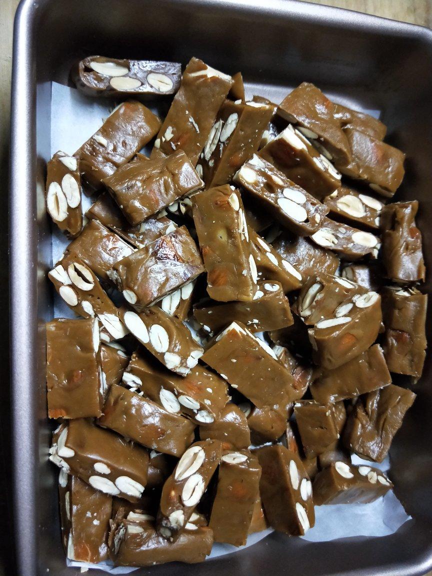 比牛轧糖还要好吃的花生太妃糖（消耗淡奶油）