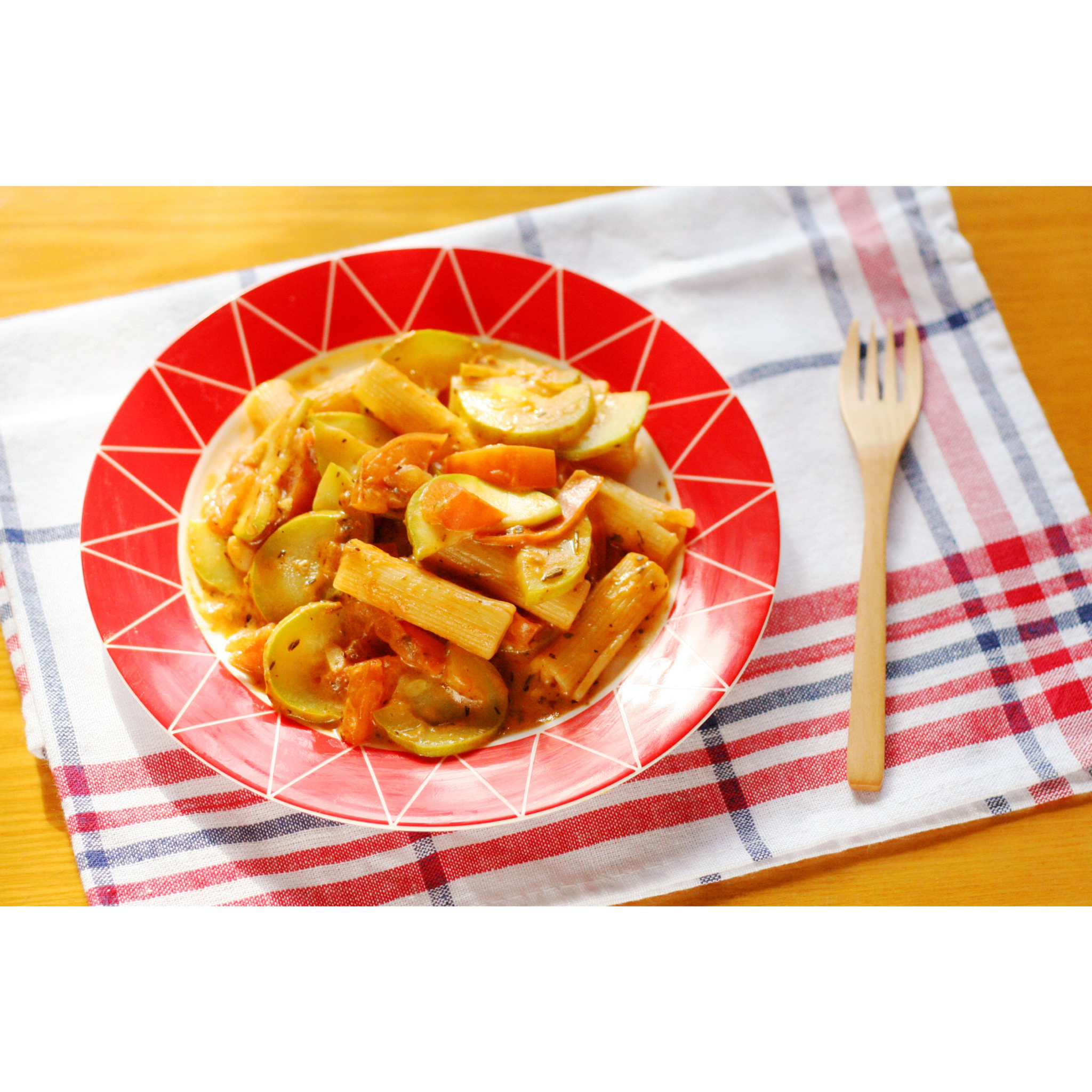 番茄肉酱意大利面