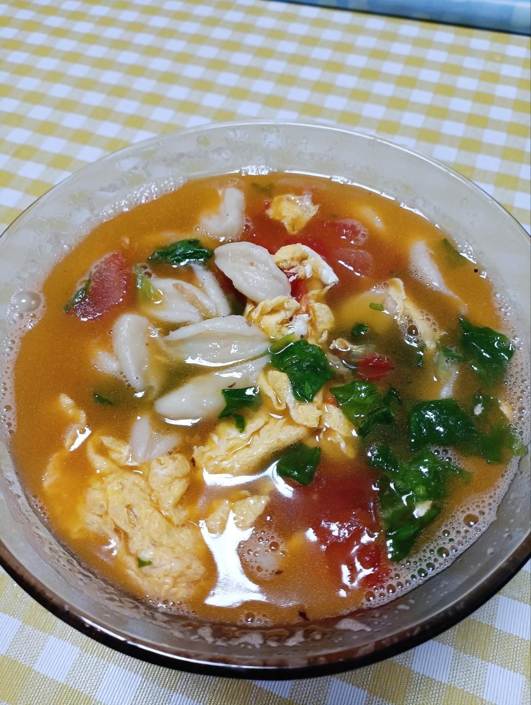 包饺子剩下的面，做了炝锅剪刀面，热乎乎吃美了