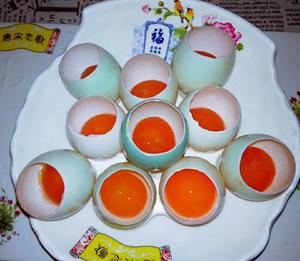 糯米蛋（大人小孩都喜爱。）专治不吃饭的宝宝。的做法 步骤6