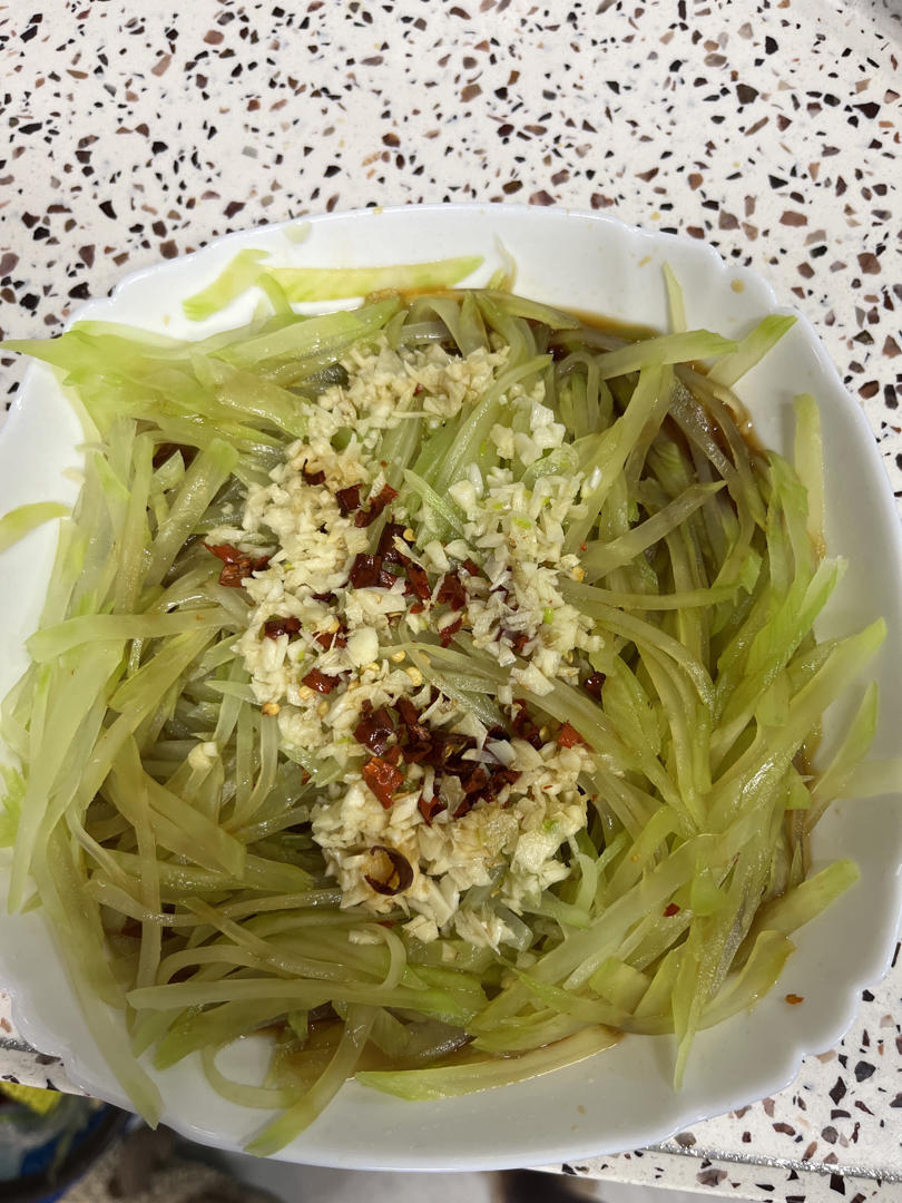 鲜味油淋芦笋