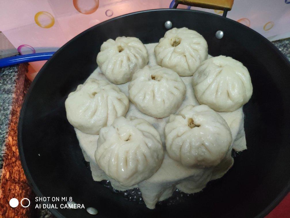 红萝卜粉丝包子