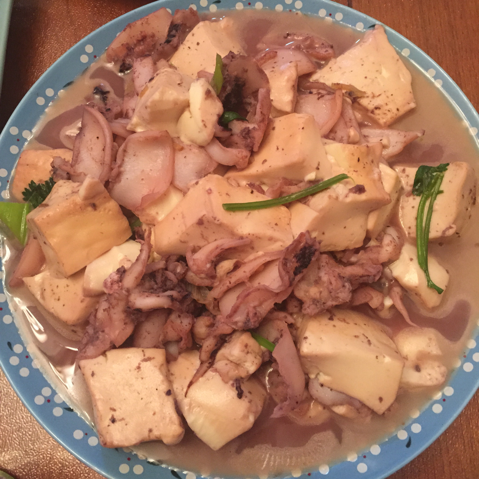 墨鱼烧豆腐