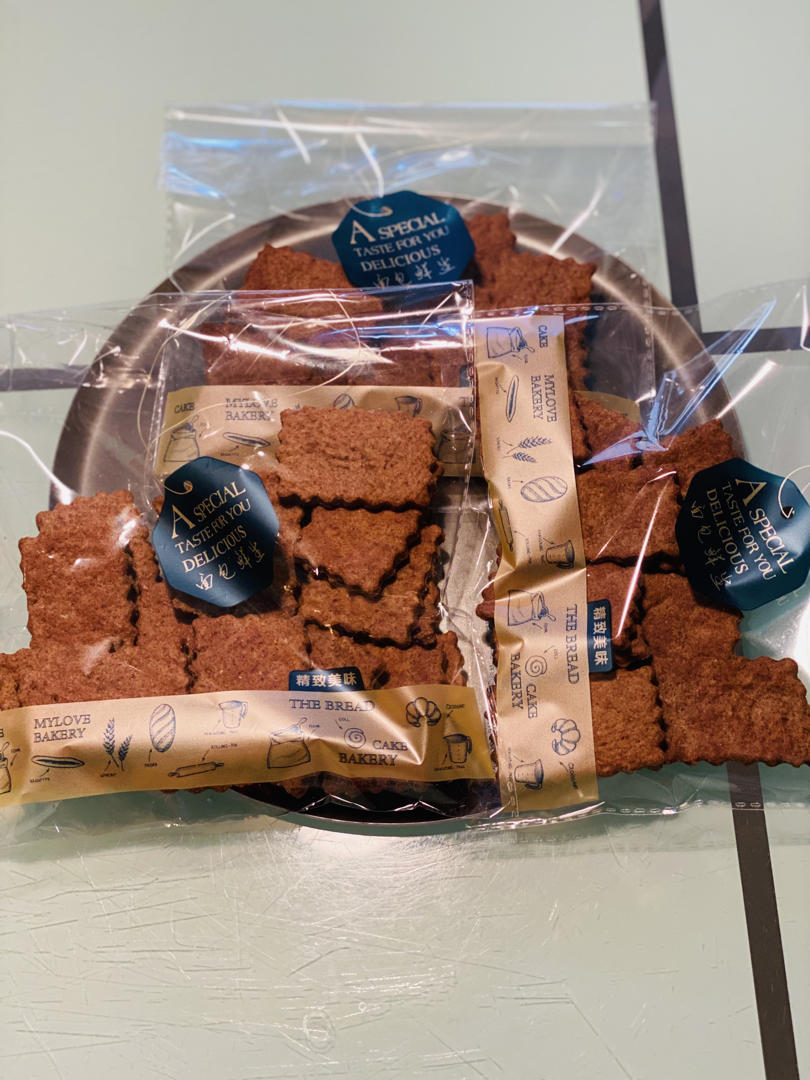 黑全麦消化饼干^_^减脂健身人士可吃的小零食